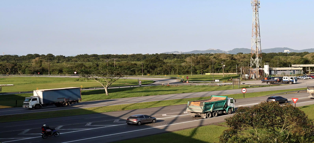 Prefeitura é contra instalação de um condomínio logístico na Ilha do Tatu, ao lado do Viaduto Mário Covas (Alexsander Ferraz/AT)